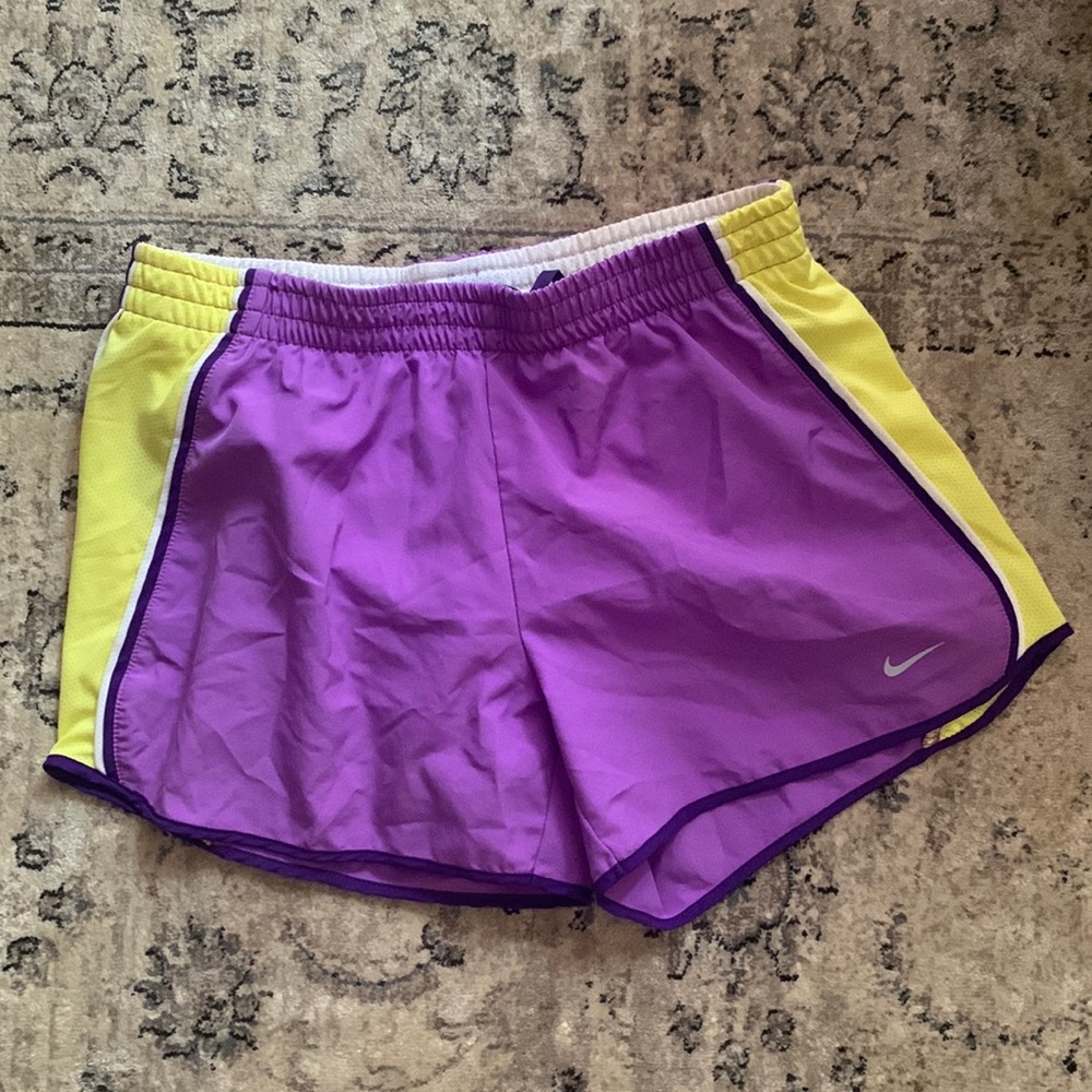 Nike women’s small dri-fit running shorts